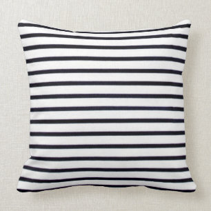 Retro-Style-Striped-Black-White-Pillow-Set's Cushion