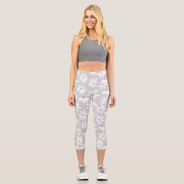 Retro Summer Daisies Pattern Small #6 #pattern  Capri Leggings (Front)