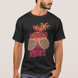 Retro Summer Vibes Leopard Sunglasses Palm Tree Su T-Shirt
