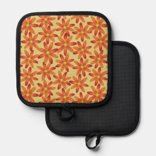 Retro Sunburst Daisy Floral in Warm Yellow Pot Holder
