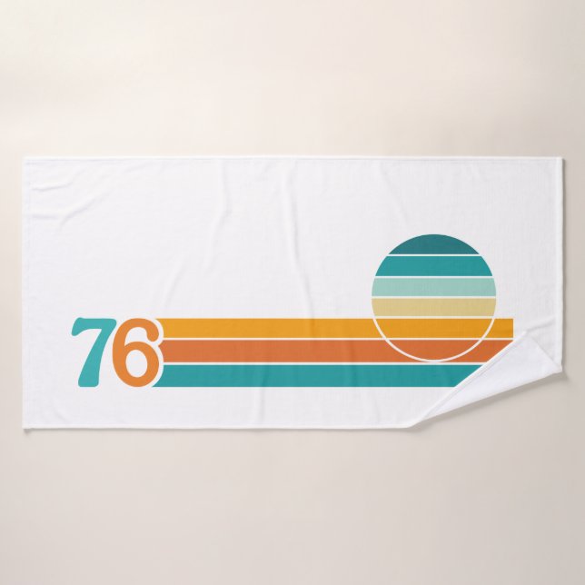 Retro Sunset 76 Bath Towel (Bath Towel)