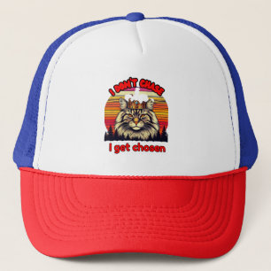 Retro sunset cat with crown: I don't chase, I'm ch Trucker Hat