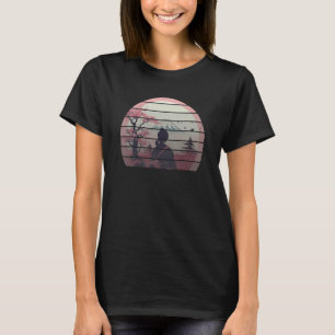 Retro sunset cherry blossom Mount Fuji Geisha Japa T-Shirt