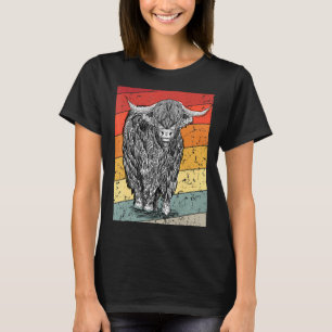 Retro Sunset Highland Cows Women Girls Cow T-Shirt