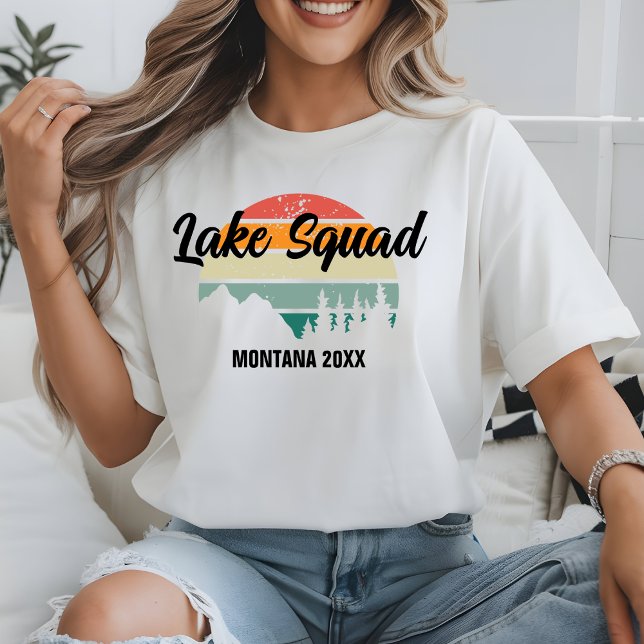 Retro Sunset Lake Squad Family Reunion Summer Trip T-Shirt (Creator Uploaded)