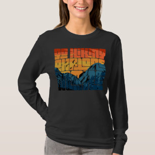 Retro Sunset Landscape Hiking Adventure Explore T-Shirt