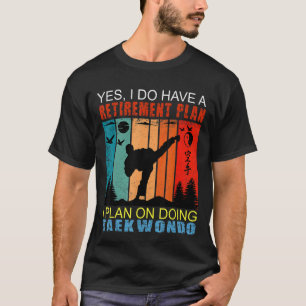 Retro Sunset Slogan Retirement I Plan On Doing Ta T-Shirt