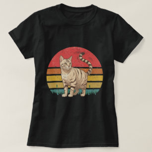 Retro Sunset Tabby Cat Vintage Art T-Shirt