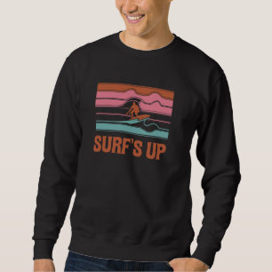 Retro Surfs Up, Surfboard and Ocean Beach Vibes De Sweatshirt