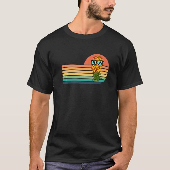 Retro Swinger Upside Down Pineapple Sunset Horizon T-Shirt (Front)