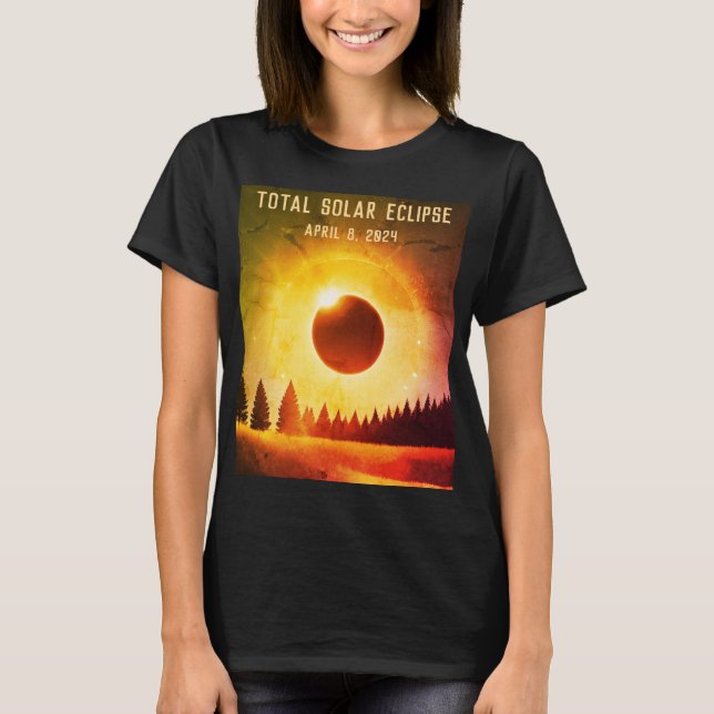Retro Total solar eclipse April 8, 2024 landscape T-Shirt (Front)