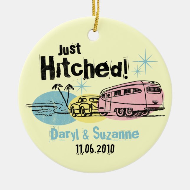 Retro Trailer Just Hitched Personalised Ornament (Front)