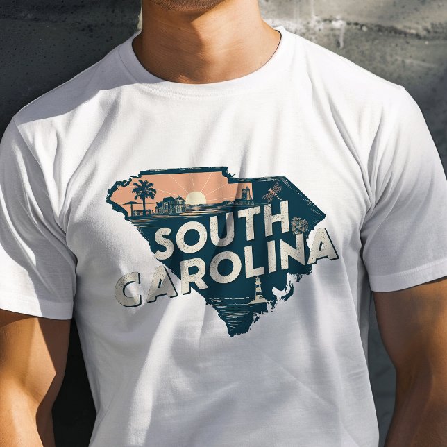 Retro Travel Iconic South Carolina Graphic T-Shirt (Creator Uploaded)