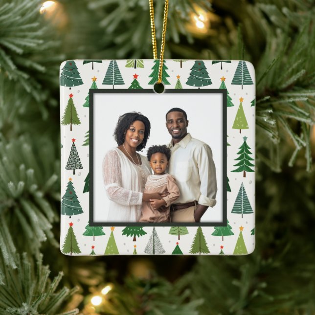 Retro Trees Ceramic Ornament (Tree)
