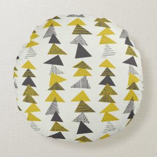 Retro Triangles: Varied Seamless Pattern. Round Cushion