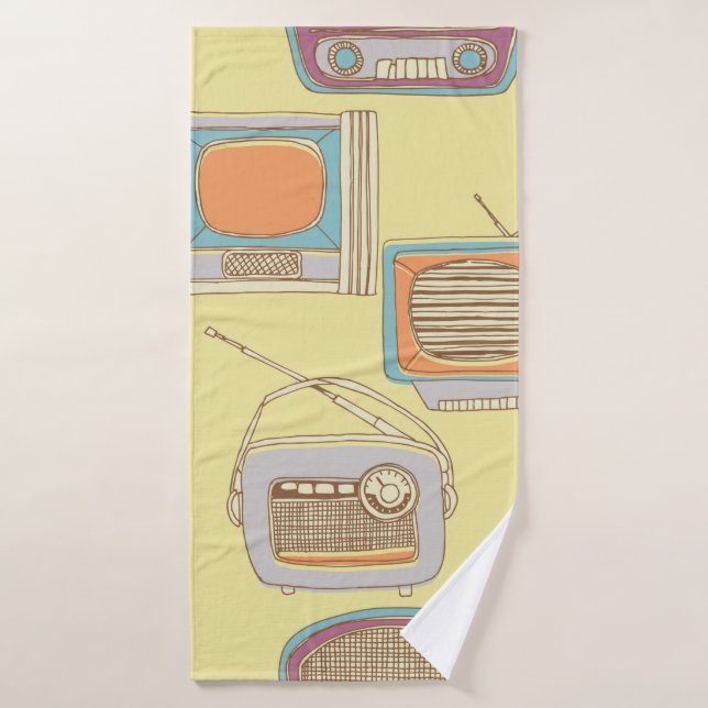 retro tv and radio. seamless pattern bath towel (Bath Towel)