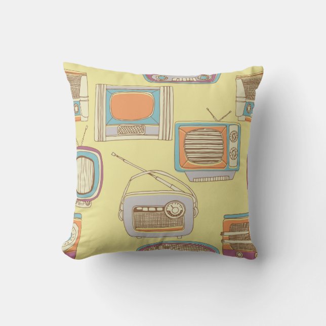 retro tv and radio. seamless pattern cushion (Front)