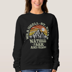 Retro US Alaska 1980 Wrangell St Elias National Pa Sweatshirt