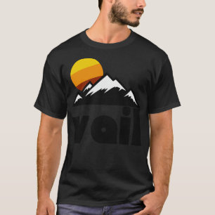 Retro Vail Colorado Tourist Souvenir Travel Design T-Shirt