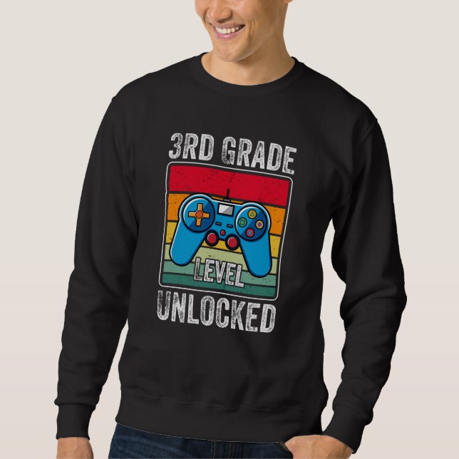Retro Video Game 3rd Grade Level Unlocked Gift Sweatshirt (Front)