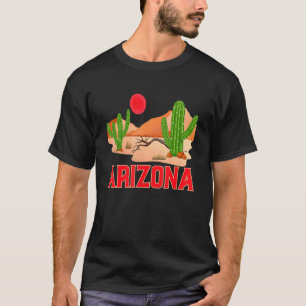Retro Vintage Arizona Mountains Nature Hiking Men T-Shirt