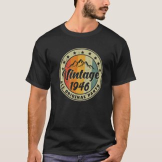 Retro Vintage Birthday 1946 Women Men 77th B day T-Shirt