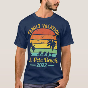 Retro Vintage Family Vacation 2022 Florida St  T-Shirt