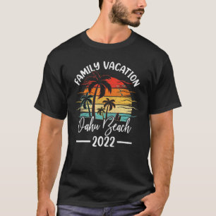 Retro Vintage Family Vacation 2022 Hawaii Oahu Bea T-Shirt