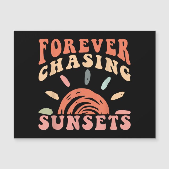 Retro Vintage Forever Chasing Sunsets Summer Vacat (Front)