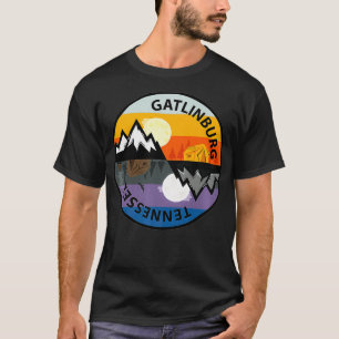 Retro Vintage Gatlinburg, Tennessee Souvenir Campi T-Shirt