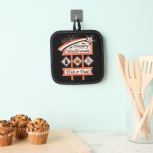 Retro Vintage Halloween Sign – Trick or Treat Pot Holder