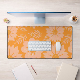 Retro Vintage Peach Fuzz Orange Flower Pattern Desk Mat