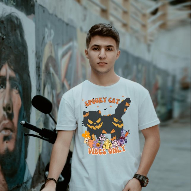 Retro Vintage Spooky Cat Vibes Only T-Shirt (Creator Uploaded)