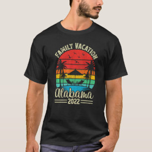 Retro Vintage Style Family Vacation 2022 Alabama B T-Shirt