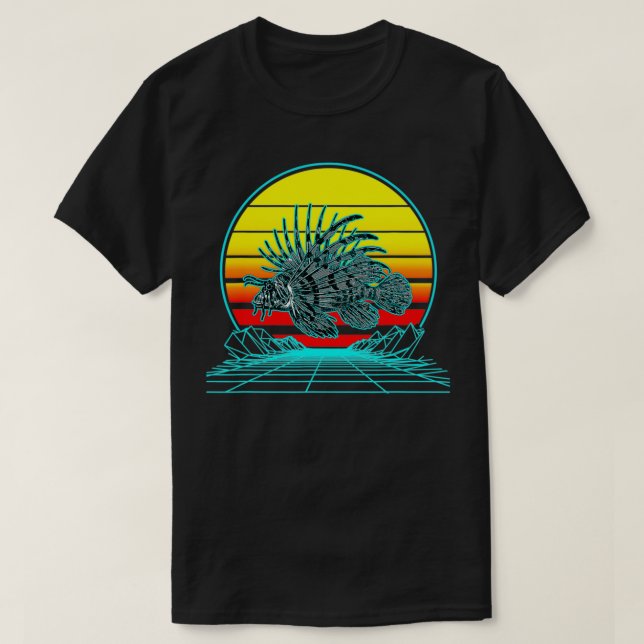 Retro Vintage Sunset Lionfish  T-Shirt (Design Front)