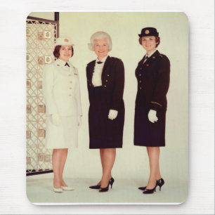 Retro Vintage Women in Uniform Beautiful Strong Mouse Pad