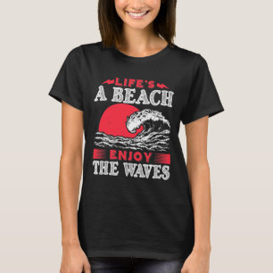Retro Wave 80s style design T-Shirt