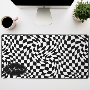  Retro Wave: Modern Wavy Black Chequerboard Desk Mat