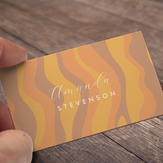 Retro wavy pattern business card (Creator Uploaded)