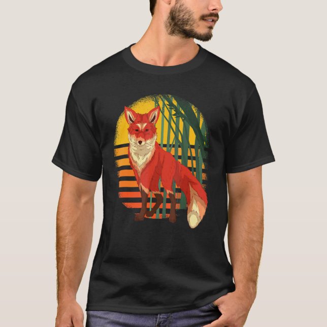 Retro Wildlife Nature Animal Forest Animal  Fox T-Shirt (Front)