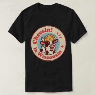 Retro Wisconsin Badge_ Cartoon Cow in Cheese Hat T-Shirt