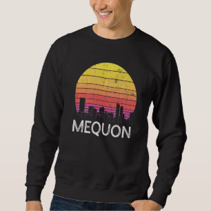 Retro Wisconsin Mequon Skyline Vintage Urban Build Sweatshirt
