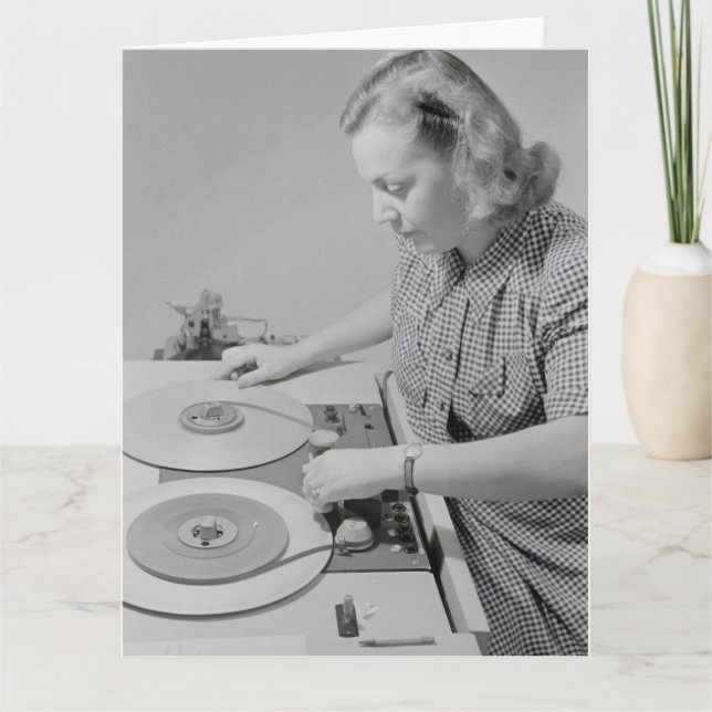 RETRO WOMAN DJ MIXER BIRTHDAY CARD FOR HER (Front)