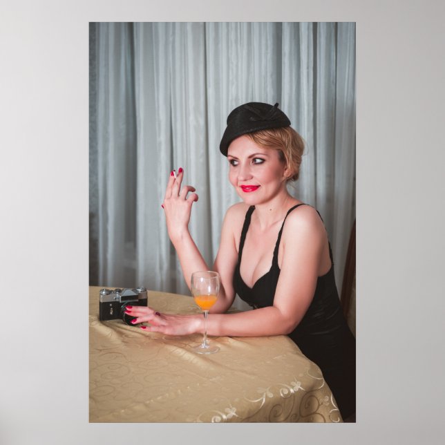 Retro woman smoking poster (Front)