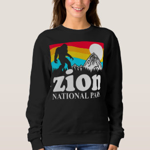 Retro Zion National Park Utah Sweatshirt