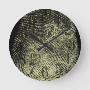 Reversed Loop Fingerprint Round Clock