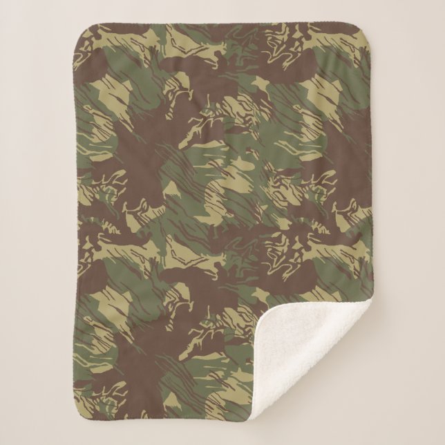 Rhodesian Brushstroke CAMO Sherpa Blanket (Front)