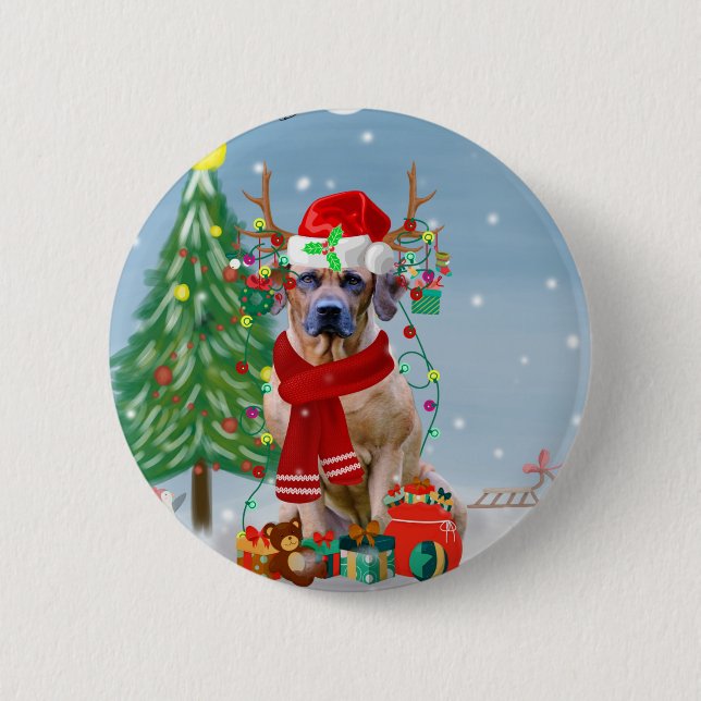 Rhodesian Ridgeback Dog in Snow Christmas Gift   6 Cm Round Badge (Front)