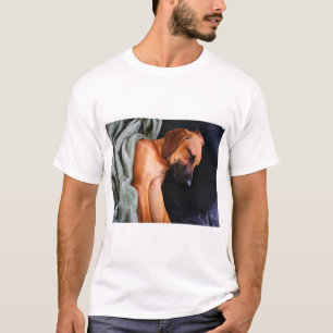 rhodesian-ridgeback-snuggy T-Shirt