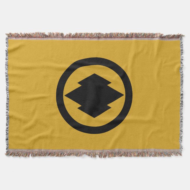 Rhombic pine bark in circle throw blanket (Front)